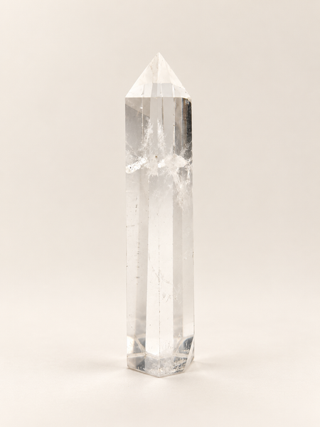 clear quartz tower pillar energy healing spiritual natural stone 