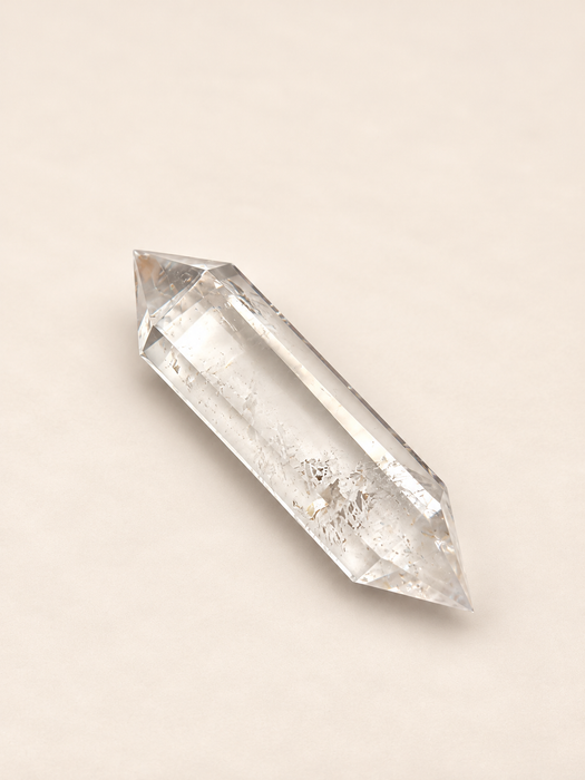 double pointed clear quartz crystal healing energy spiritual 